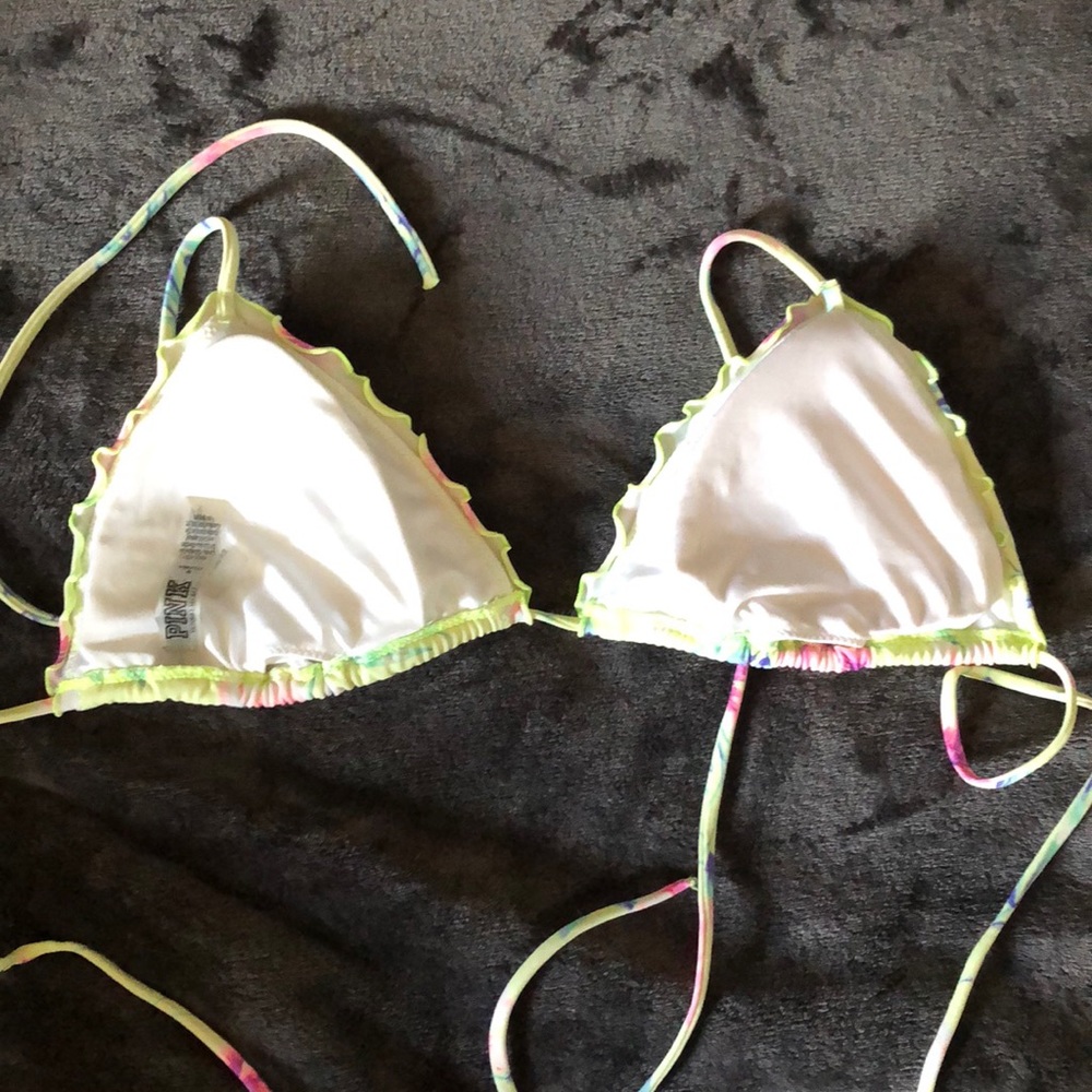 Two bikini tops - Picture 3 of 5